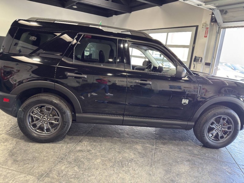 Ford Bronco Sport Vehicle Full-screen Gallery Image 26