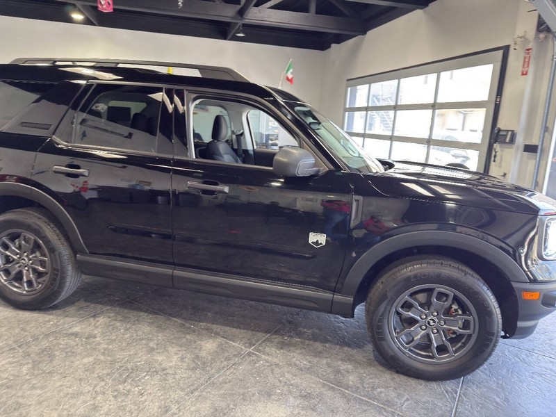 Ford Bronco Sport Vehicle Full-screen Gallery Image 30