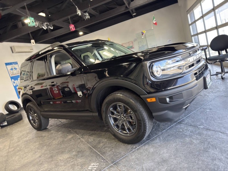 Ford Bronco Sport Vehicle Full-screen Gallery Image 37