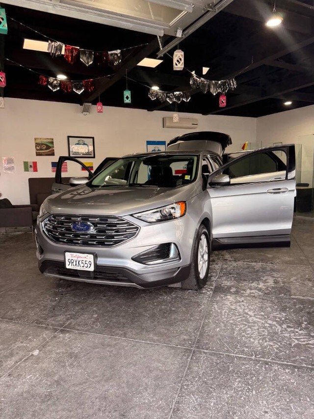 Ford Edge Vehicle Full-screen Gallery Image 48