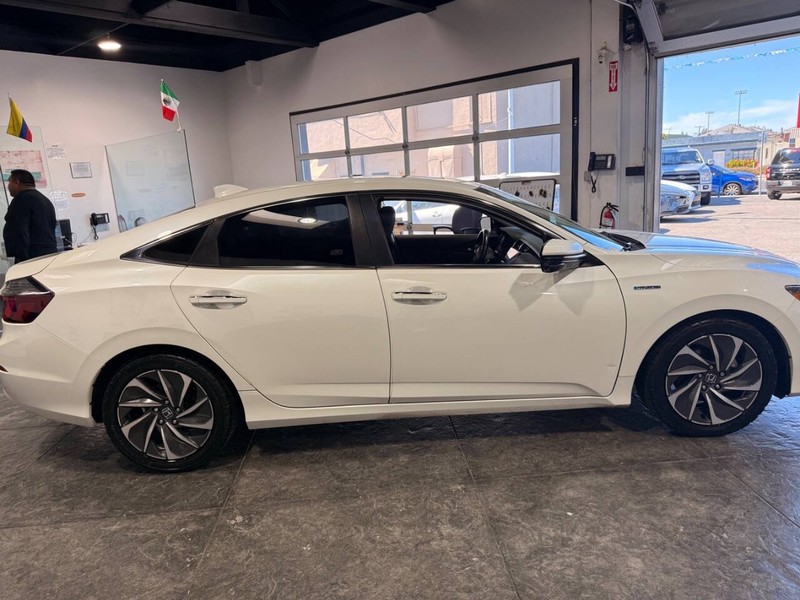 Honda Insight Vehicle Full-screen Gallery Image 25