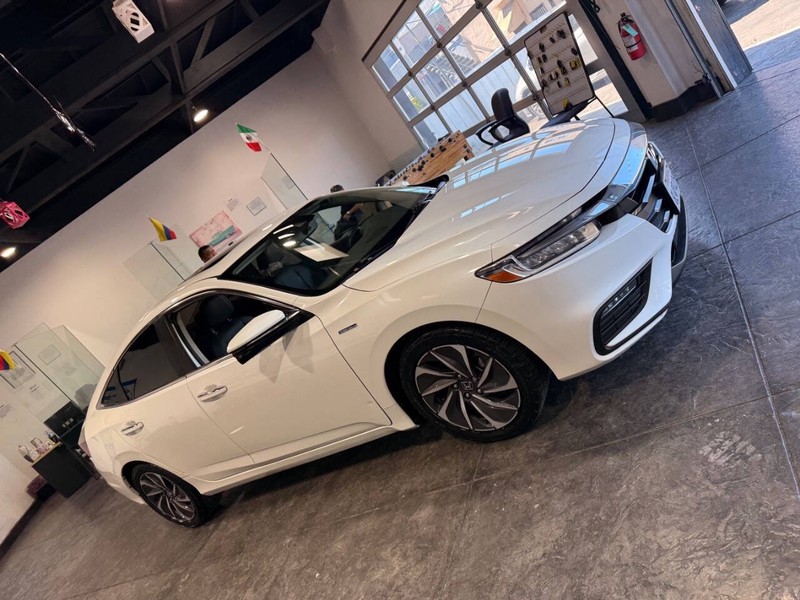 Honda Insight Vehicle Full-screen Gallery Image 34