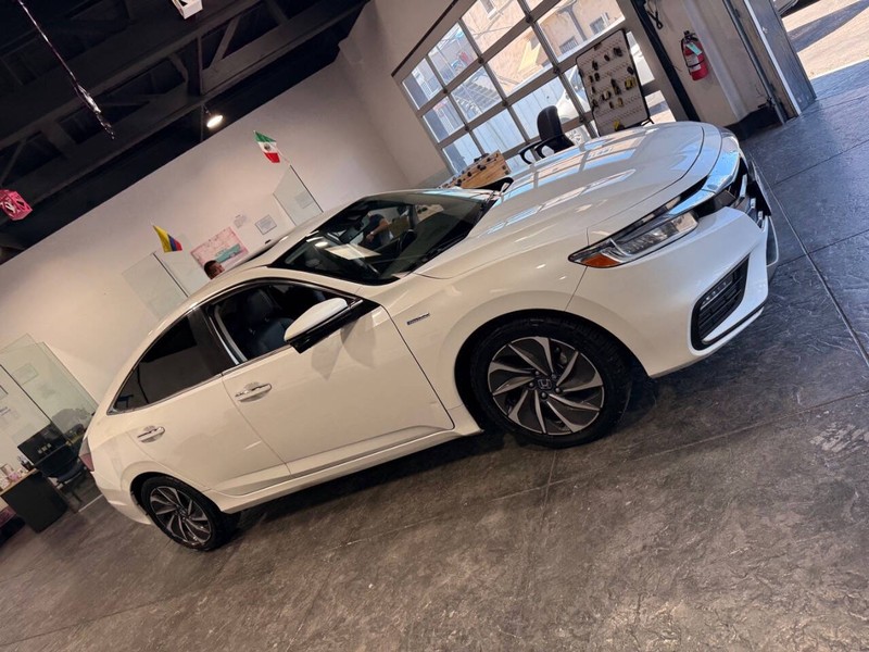 Honda Insight Vehicle Full-screen Gallery Image 35