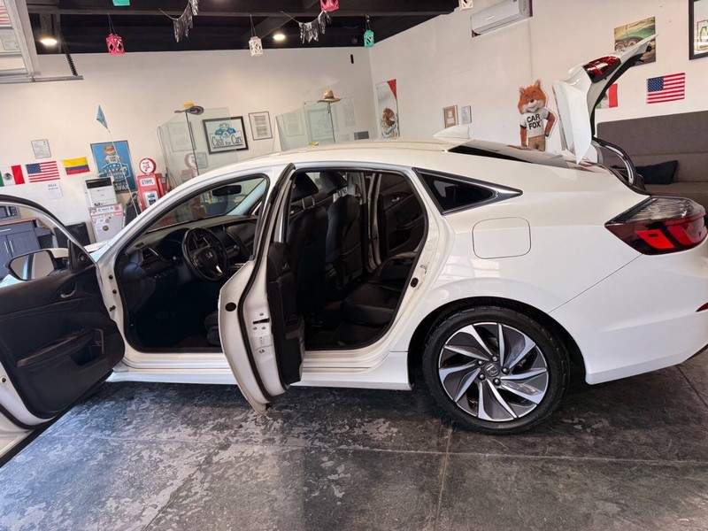 Honda Insight Vehicle Full-screen Gallery Image 45