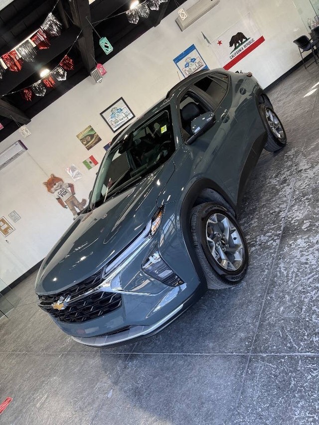 Chevrolet Trax Vehicle Full-screen Gallery Image 10