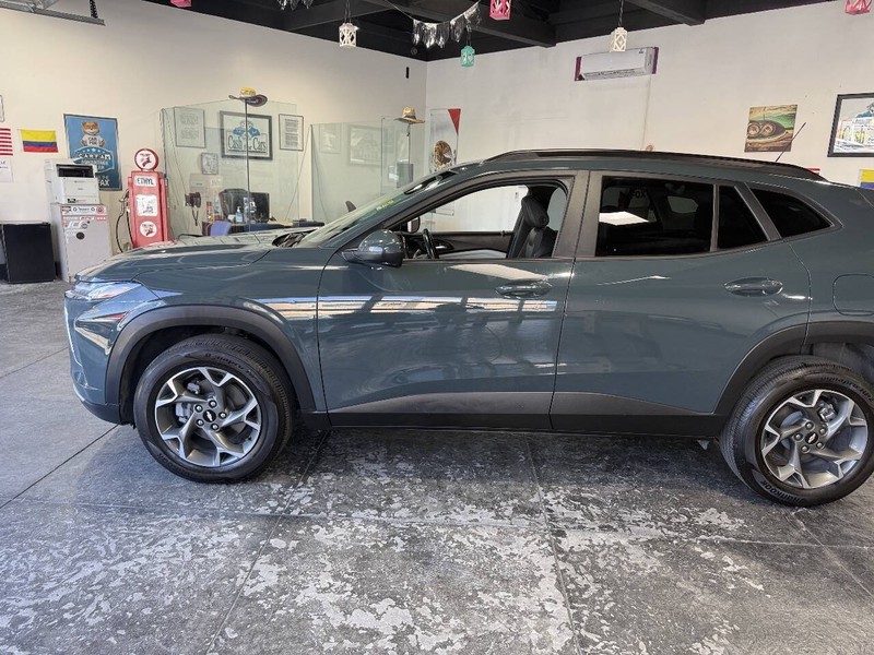 Chevrolet Trax Vehicle Full-screen Gallery Image 13