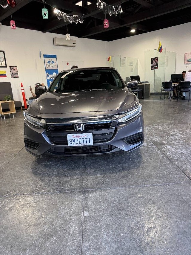Honda Insight Vehicle Full-screen Gallery Image 04