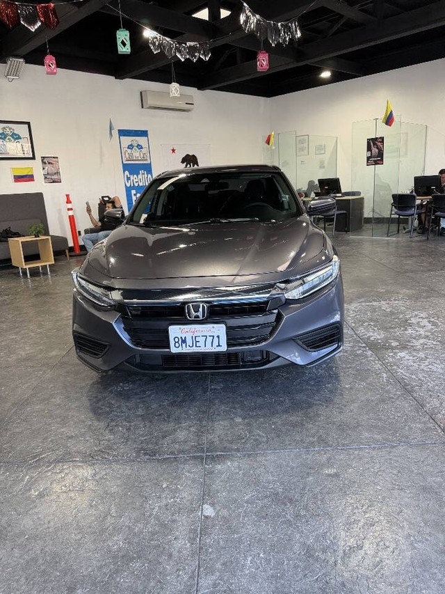 Honda Insight Vehicle Full-screen Gallery Image 06