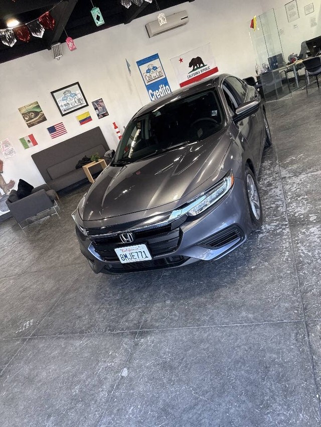 Honda Insight Vehicle Full-screen Gallery Image 12