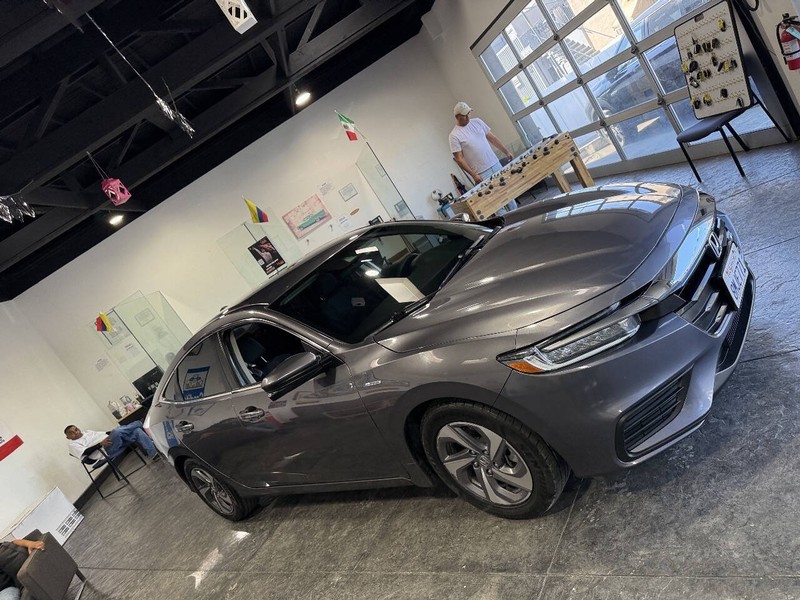 Honda Insight Vehicle Full-screen Gallery Image 33