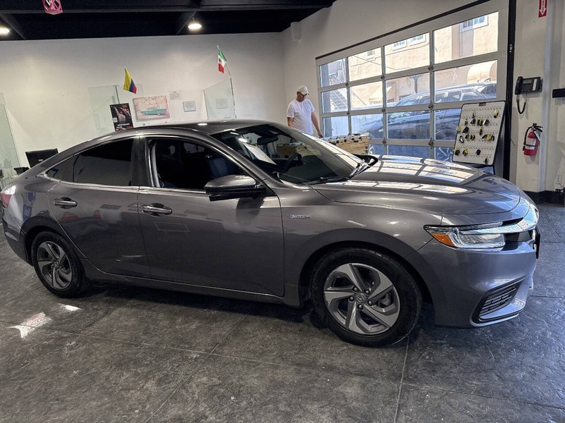 Honda Insight Vehicle Full-screen Gallery Image 35