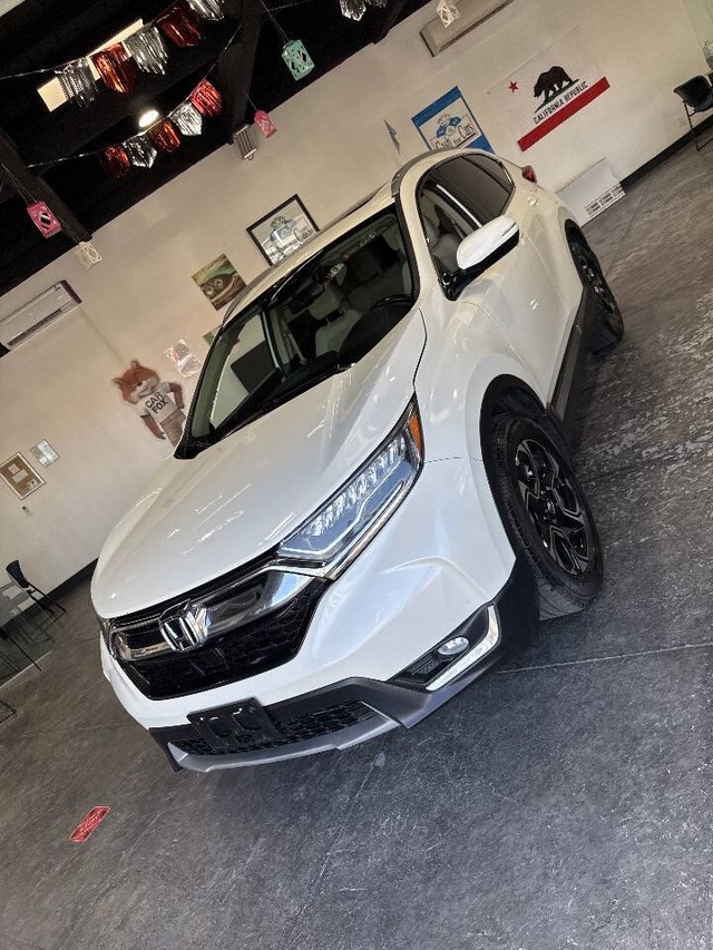 Honda CR-V Vehicle Full-screen Gallery Image 09