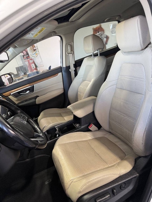 Honda CR-V Vehicle Full-screen Gallery Image 33