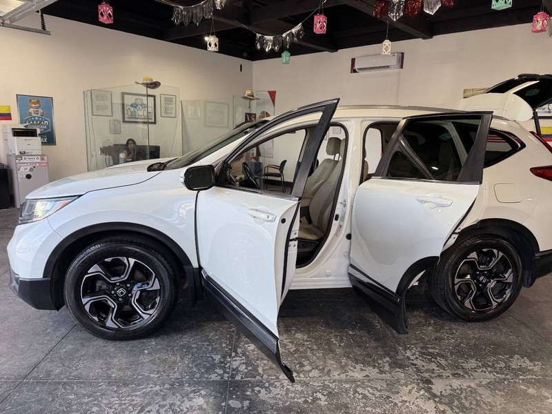 Honda CR-V Vehicle Full-screen Gallery Image 44