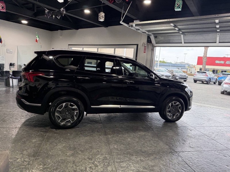 Hyundai Santa Fe Hybrid Vehicle Full-screen Gallery Image 43