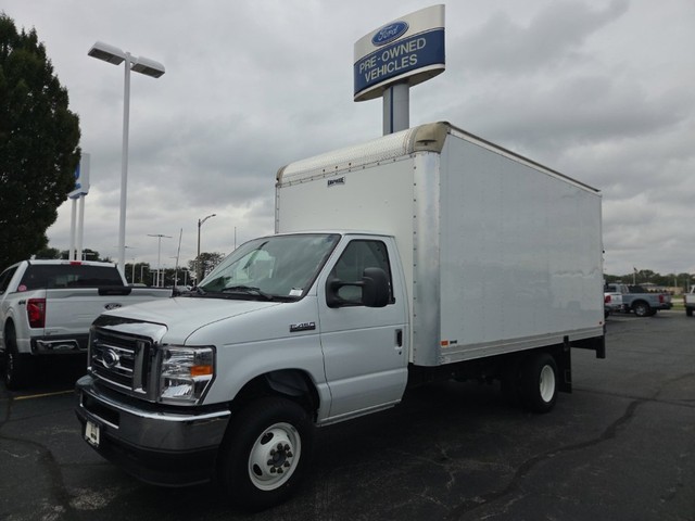 Ford E-Series Cutaway - Springfield IL