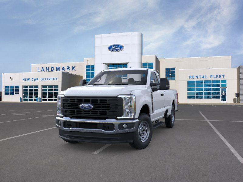 Ford F2B Vehicle Full-screen Gallery Image 2