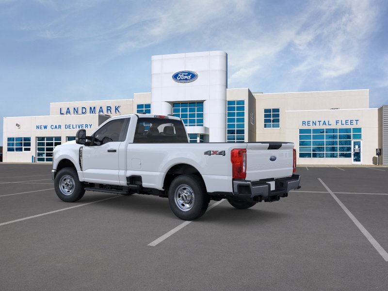 Ford F2B Vehicle Full-screen Gallery Image 4