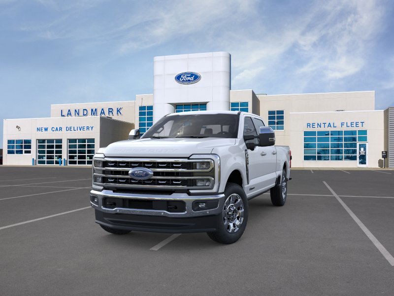 Ford Super Duty F-250 SRW Vehicle Full-screen Gallery Image 2