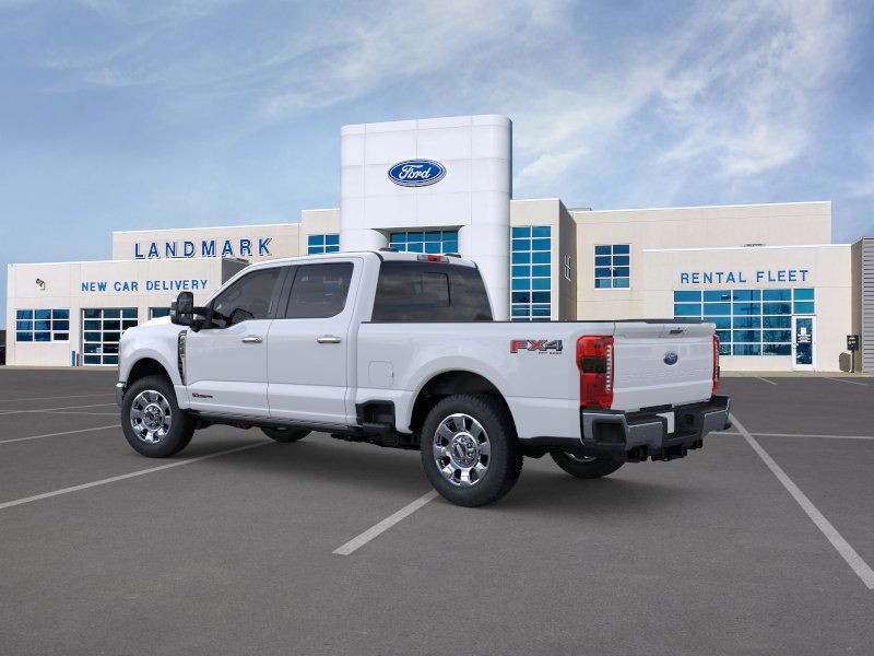Ford Super Duty F-250 SRW Vehicle Full-screen Gallery Image 4