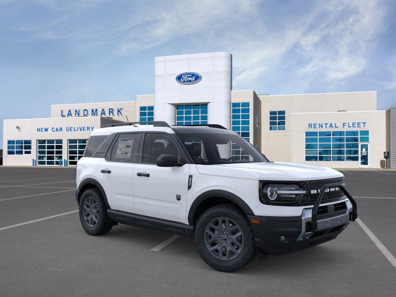 Ford Bronco Sport Vehicle Full-screen Gallery Image 7