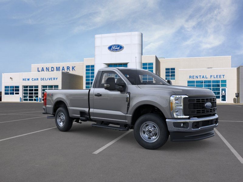 Ford Super Duty F-250 SRW Vehicle Full-screen Gallery Image 7