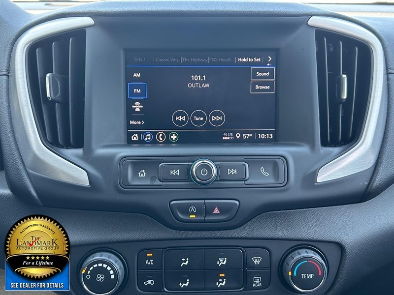 GMC Terrain Vehicle Full-screen Gallery Image 17