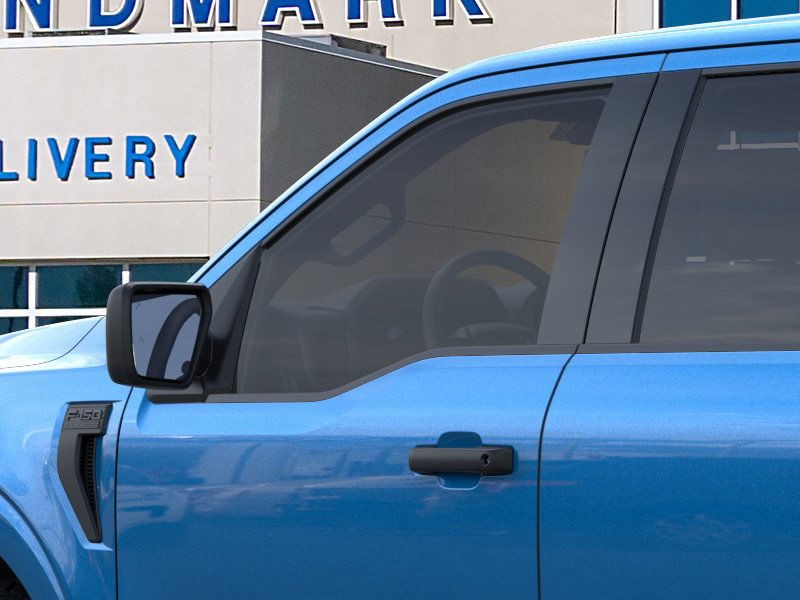 Ford F-150 Vehicle Full-screen Gallery Image 20