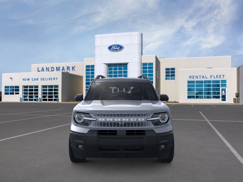 Ford Bronco Sport Vehicle Full-screen Gallery Image 6