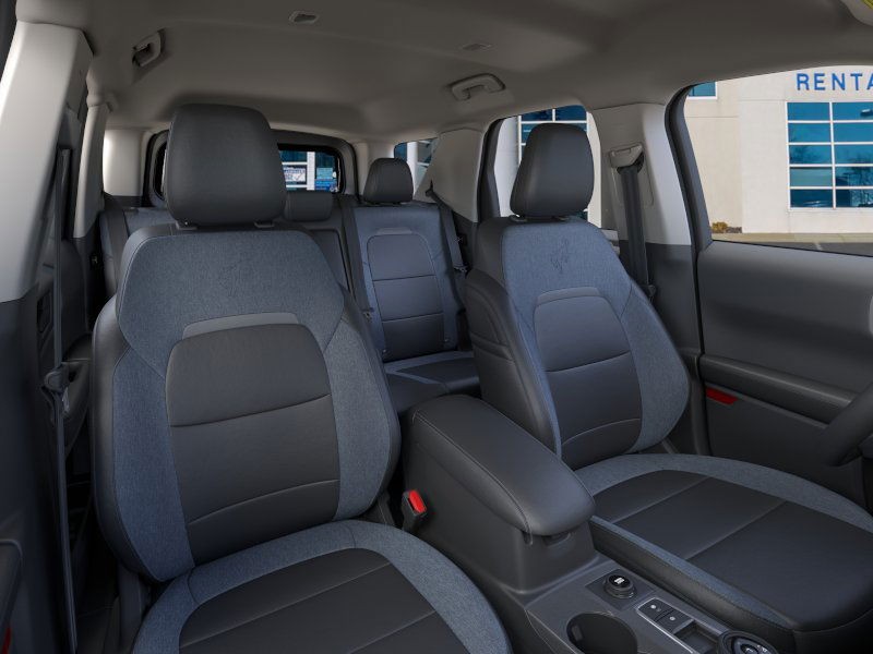 Ford Bronco Sport Vehicle Full-screen Gallery Image 10