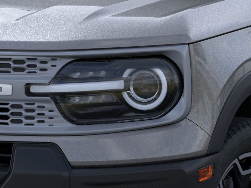Ford Bronco Sport Vehicle Full-screen Gallery Image 18