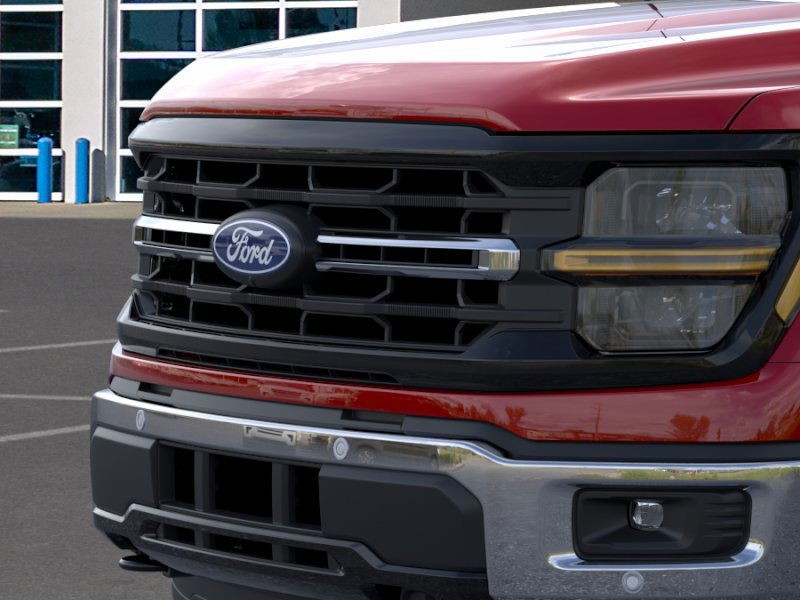 Ford F-150 Vehicle Full-screen Gallery Image 17