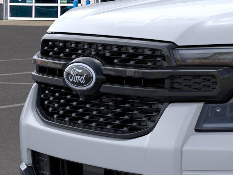 Ford Ranger Vehicle Full-screen Gallery Image 17