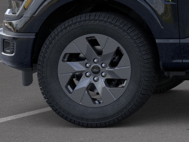 Ford F-150 Vehicle Full-screen Gallery Image 19