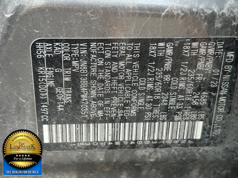 Nissan Rogue Vehicle Full-screen Gallery Image 20