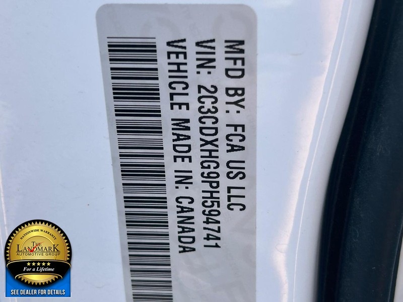 Dodge Charger Vehicle Full-screen Gallery Image 20