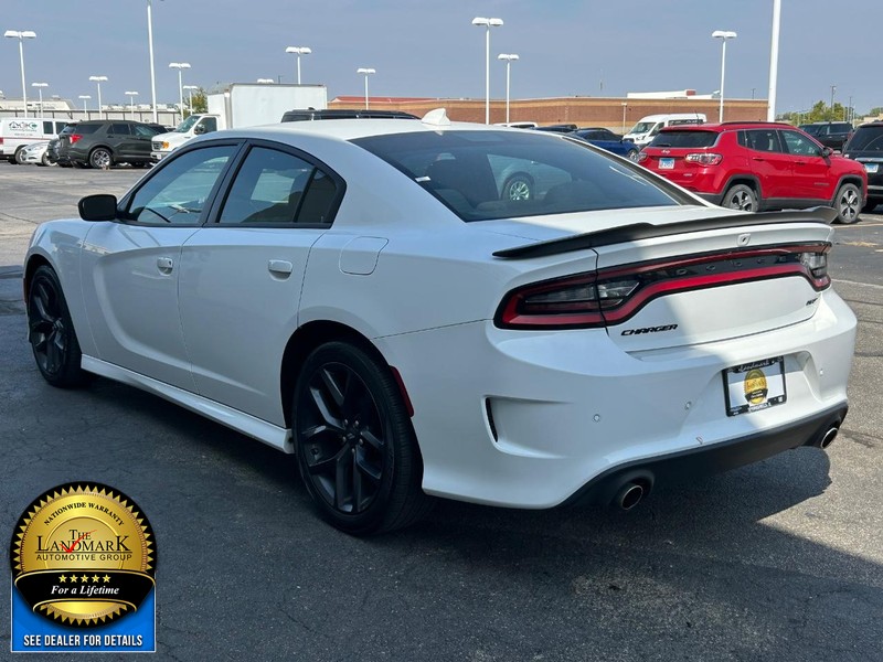 Dodge Charger Vehicle Full-screen Gallery Image 6