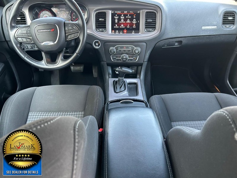 Dodge Charger Vehicle Full-screen Gallery Image 15