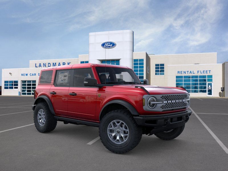 Ford Bronco Vehicle Full-screen Gallery Image 7