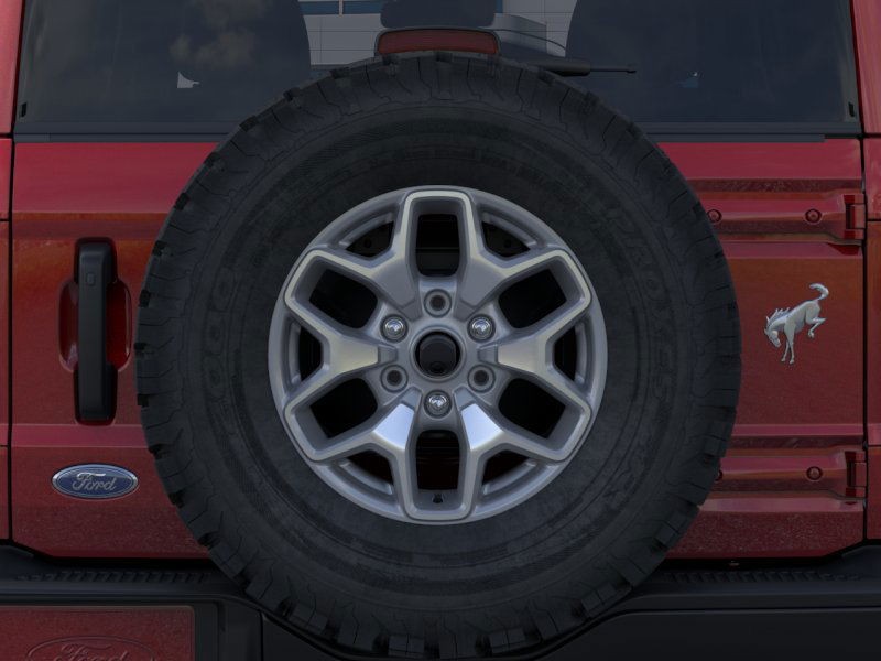 Ford Bronco Vehicle Full-screen Gallery Image 24