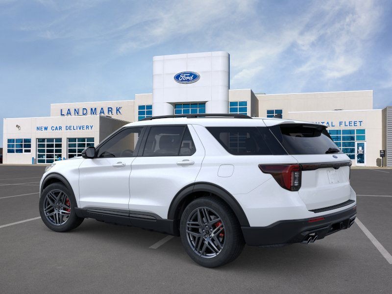 Ford Explorer Vehicle Full-screen Gallery Image 4