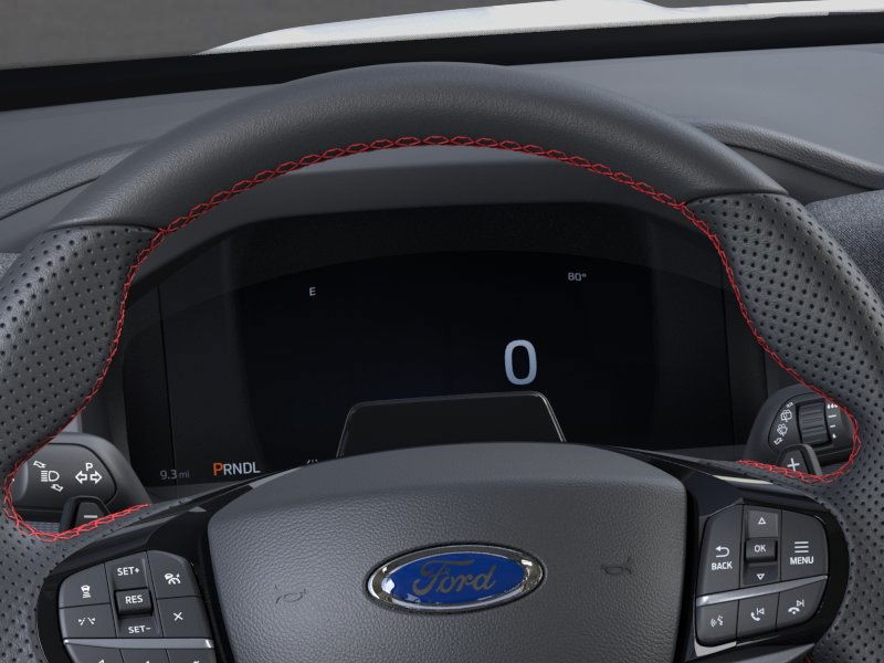 Ford Explorer Vehicle Full-screen Gallery Image 13