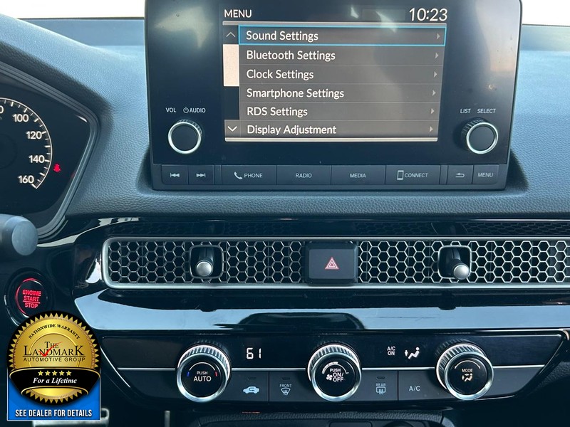 Honda Civic Hatchback Vehicle Full-screen Gallery Image 17