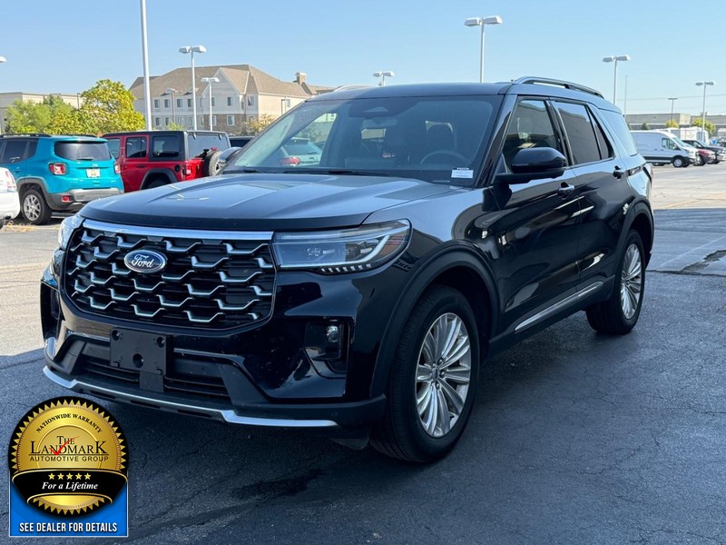 Ford Explorer Vehicle Full-screen Gallery Image 5