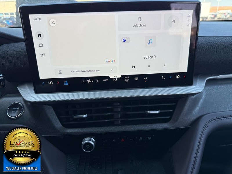 Ford Explorer Vehicle Full-screen Gallery Image 20