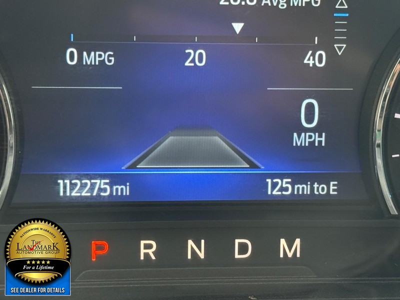 Ford Explorer Vehicle Full-screen Gallery Image 24