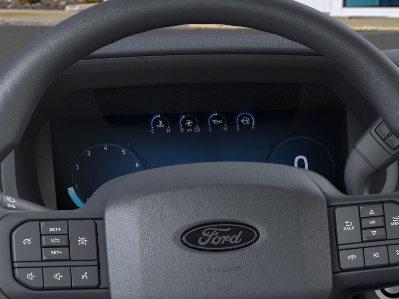 Ford F-150 Vehicle Full-screen Gallery Image 13