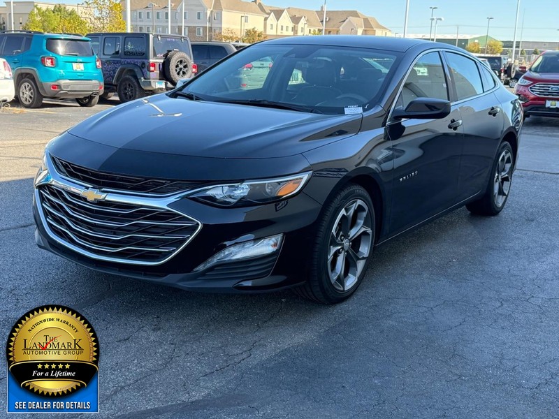 Chevrolet Malibu Vehicle Full-screen Gallery Image 5