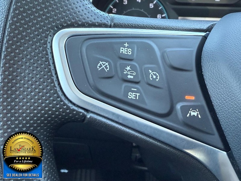 Chevrolet Malibu Vehicle Full-screen Gallery Image 10