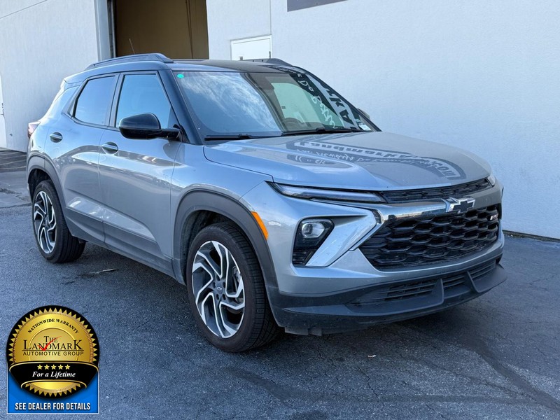 Chevrolet TrailBlazer Vehicle Full-screen Gallery Image 2